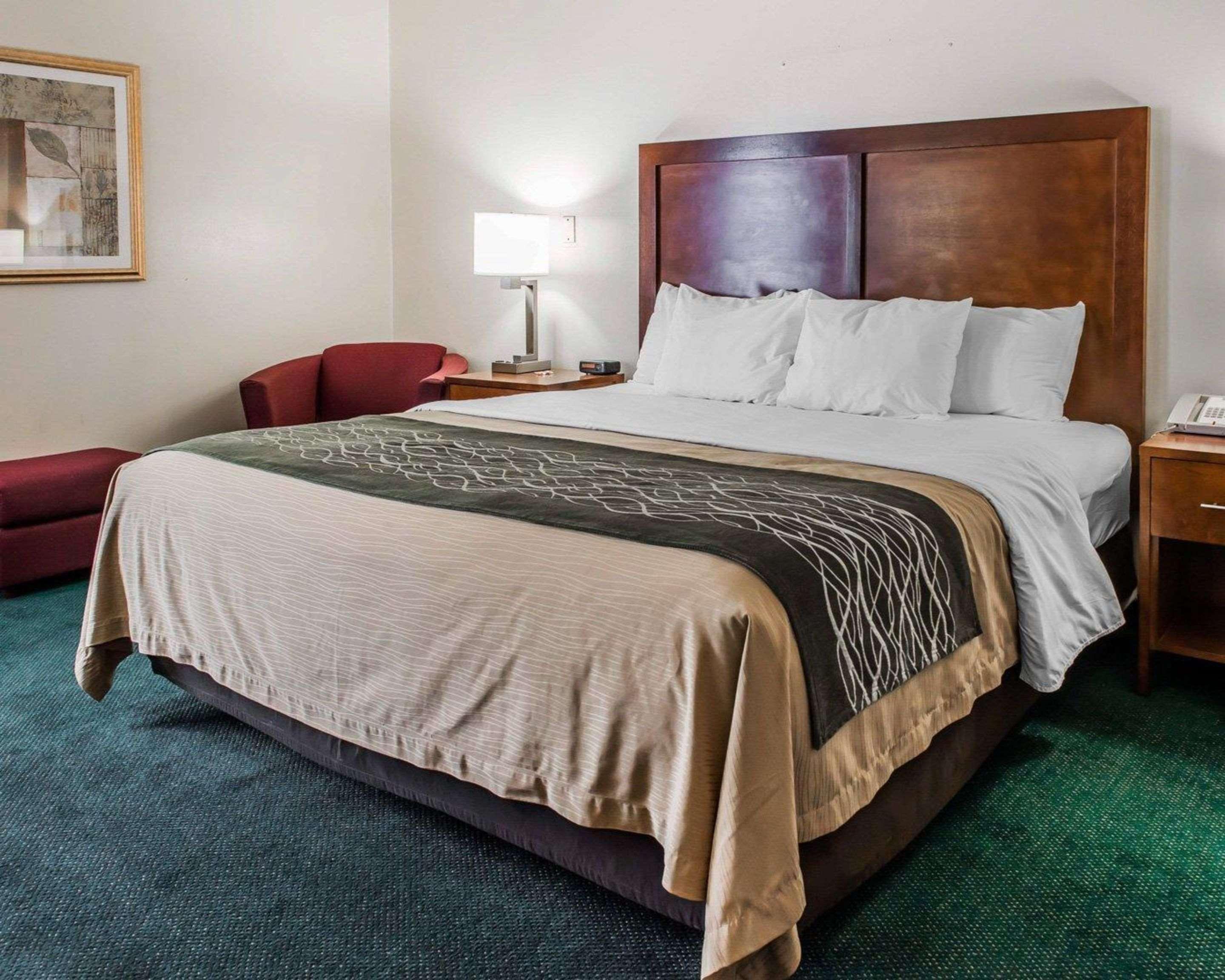Quality Inn Waynesburg Экстерьер фото